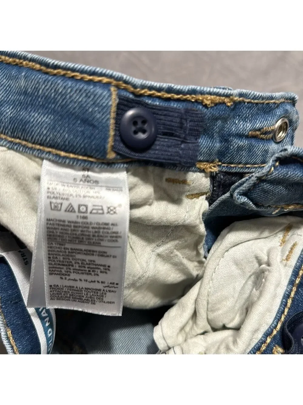 Old navy straigh jeans